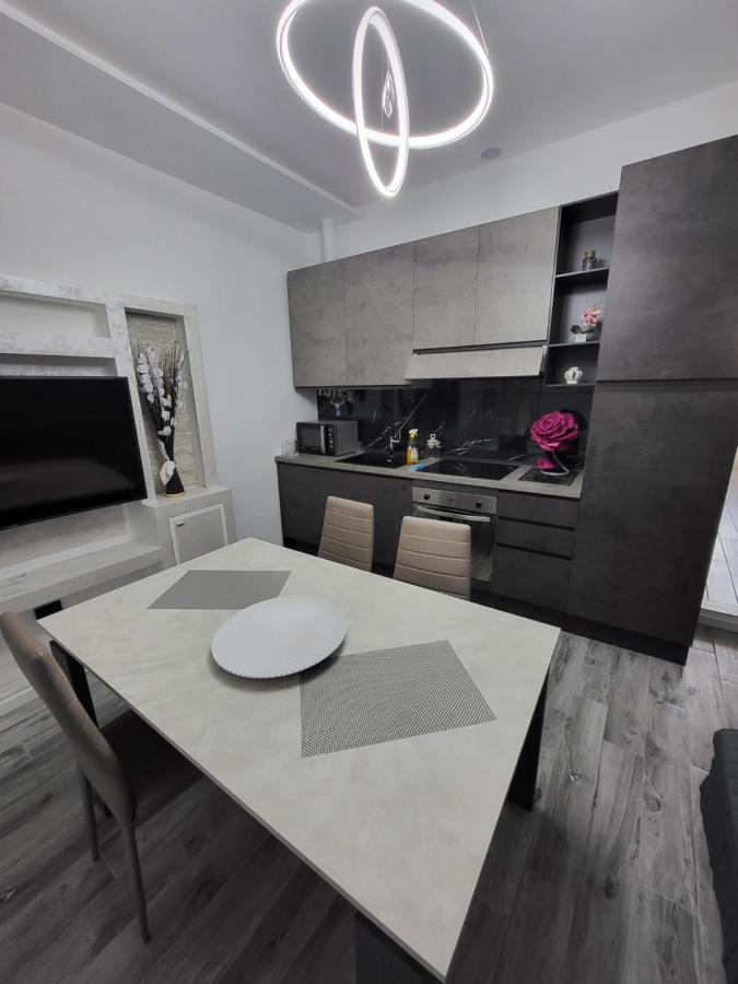 Residenza Giulia Apartment Brescia Luaran gambar